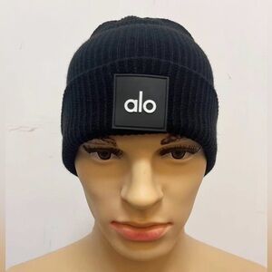 ALO  Adult Casual Outdoor Winter Warm Knit Beanie Hats Black
Everyday beanie
